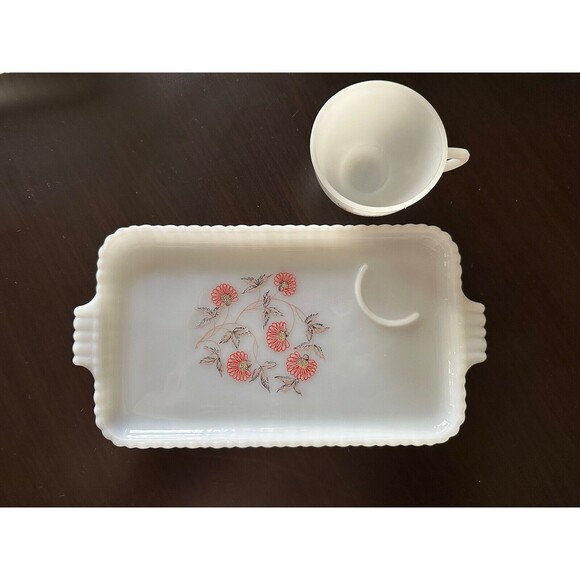 Vintage Anchor Hocking Fire King Milk Glass Fleurette Snack Plate and Cup Floral - Picture 2 of 9